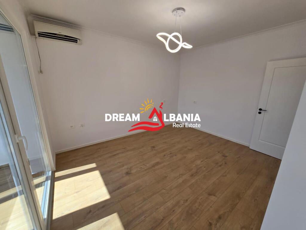 Appartamento 2+1 in Vendita in Via Bardhyl Strada Principale (ID 4129533)