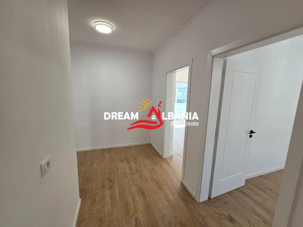 Appartamento 2+1 in Vendita in Via Bardhyl Strada Principale (ID 4129533)