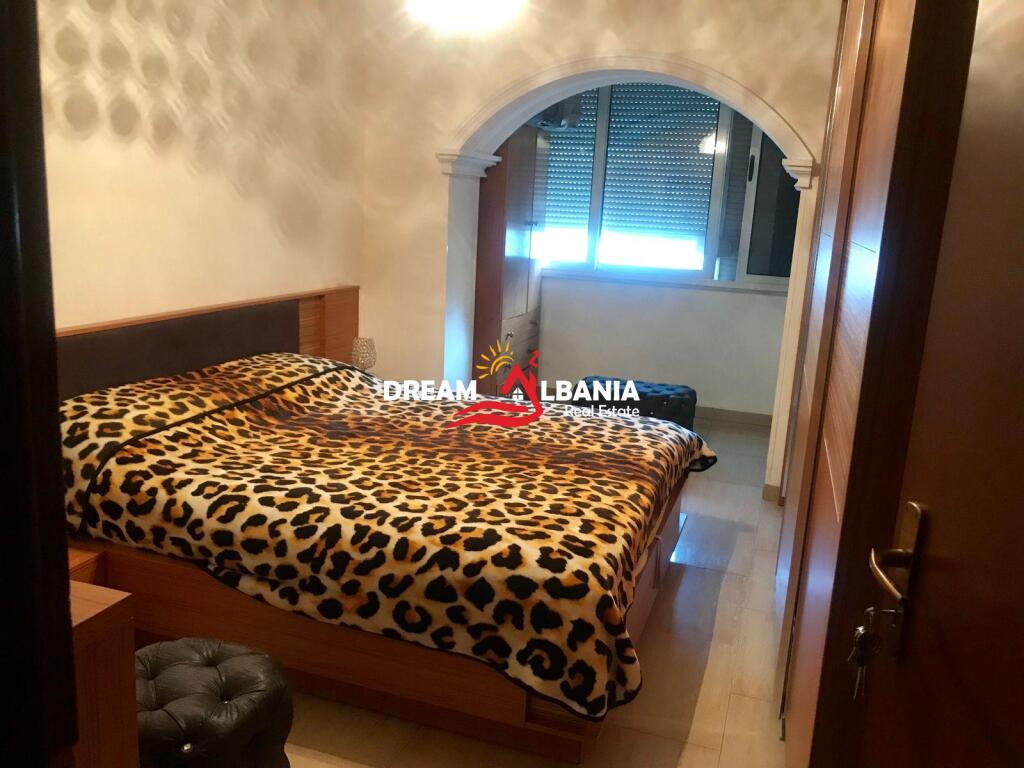 Apartment 3+1 for rent at Mozaiku in Tirana (ID 4239067)