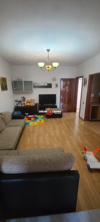 Appartamento 2+1 in Vendita ad Allias, Vicino alla Scuola Bajram Curri a Tirana (ID 4129534)