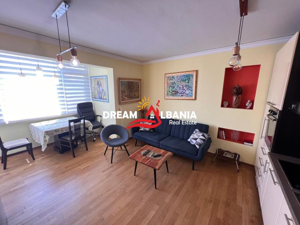 Appartamento 2+1 in affitto vicino al Parco del Lago di Tirana vicino ad Air Albania (ID 42215338)