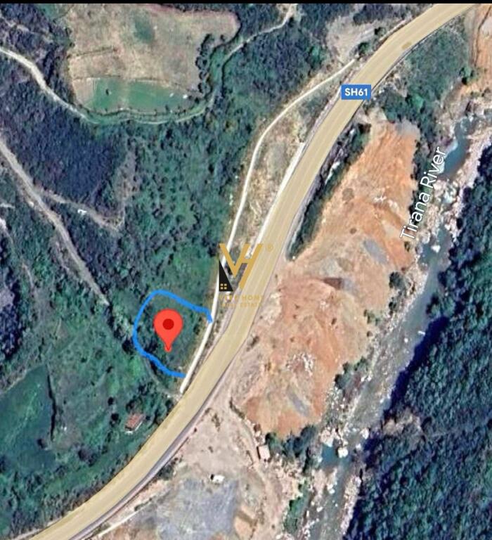 SHITET TOKE 2.000 M2 TE RRUGA E ARBRIT, TUFINE 19.000.000 LEKE