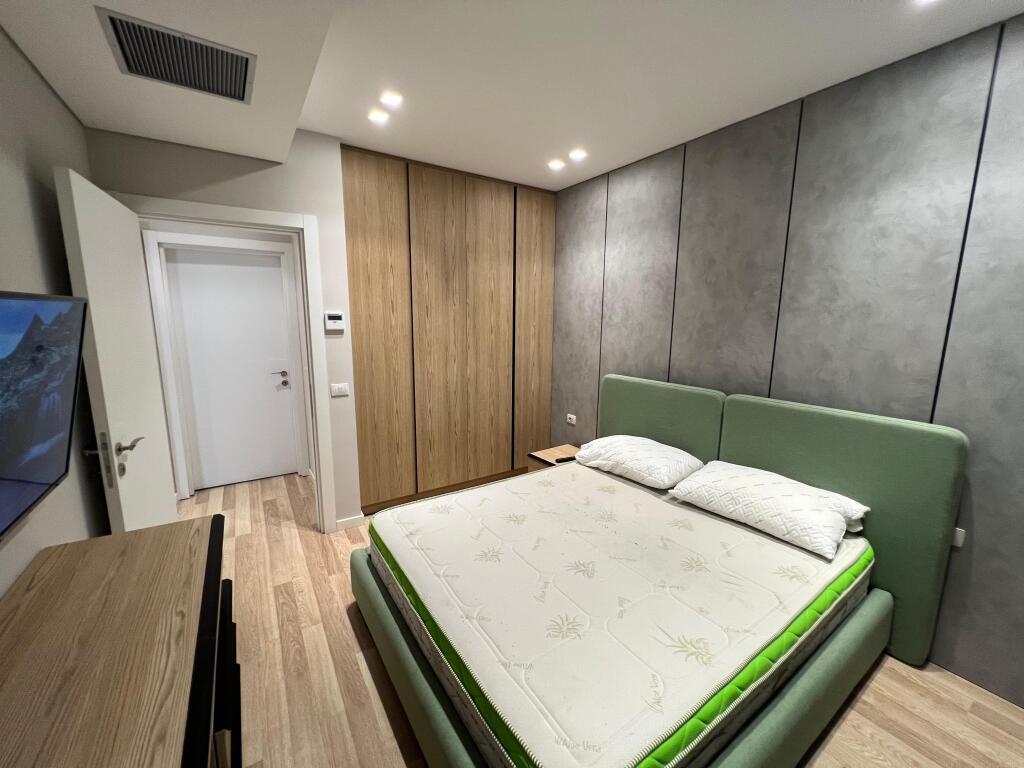 Qera Apartament 1+1     📍Casa Italia      • Kati 4,pallat I ri me ashensor  * e arreduar  * ⁠cmimi 500€\muaj