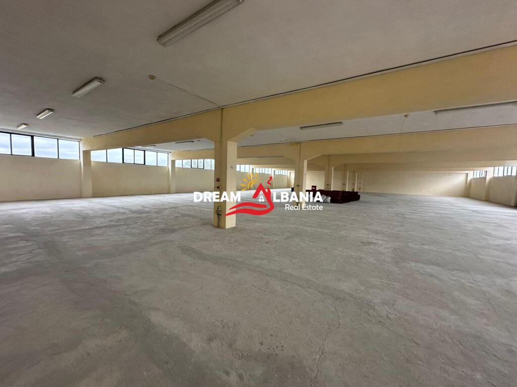 Warehouses for rent on the TR-DR highway near City Park in Tirana (ID 4281071)