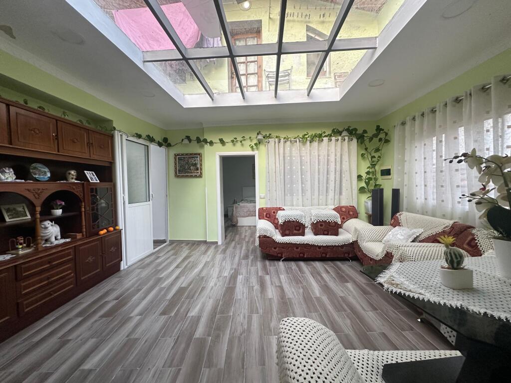 3-storey villa for rent at Pediatrics
