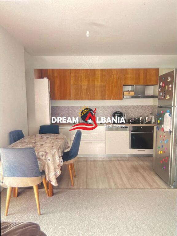 Appartamento 2+1+2 in vendita a 5 Maji vicino alla scuola Tirana Jone (ID 41212030)