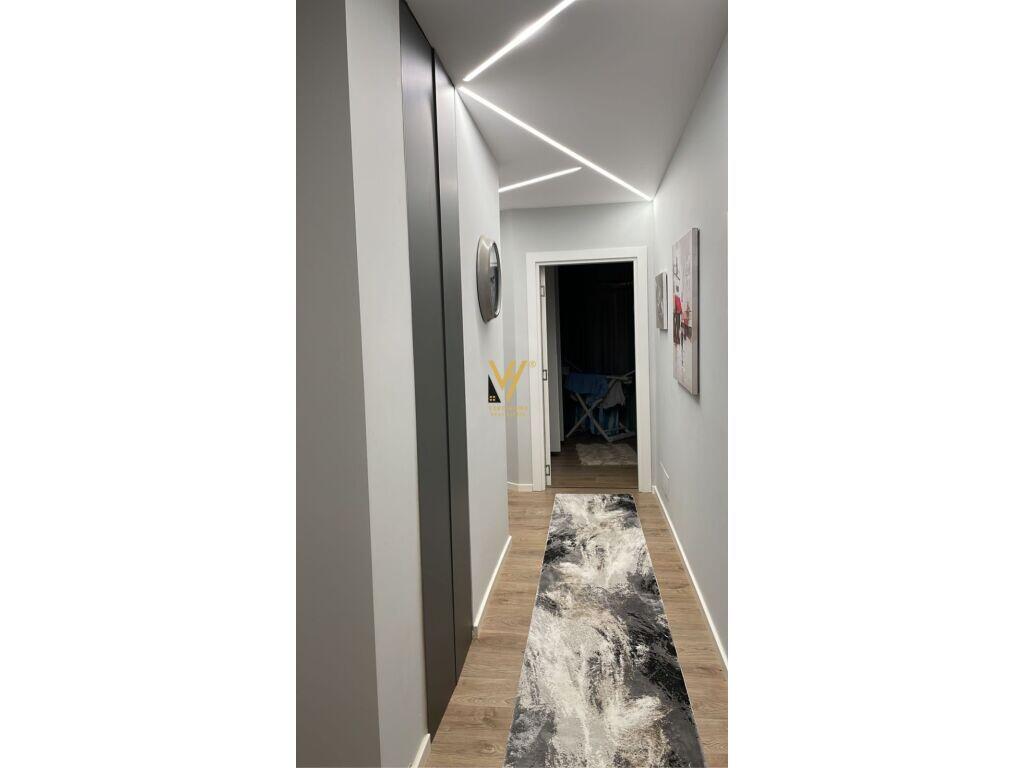 JEPET APARTAMENT 3+1+2 ME QIRA TE KODRA E DIELLIT 2, 1.200 EURO