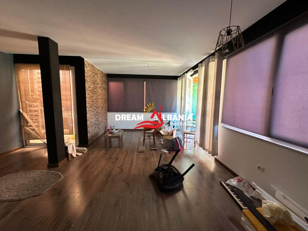 Apartment 3+1+2+verandas for sale at Tirana Golden Park near Amerikan 3 (ID 4131464)