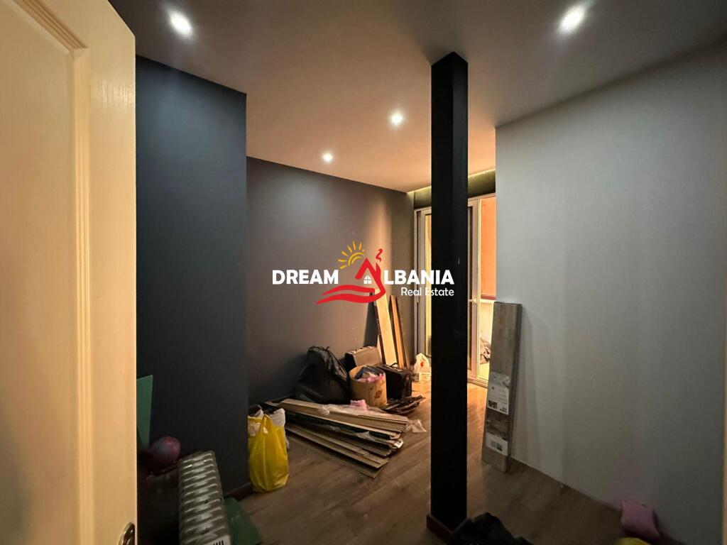 Apartment 3+1+2+verandas for sale at Tirana Golden Park near Amerikan 3 (ID 4131464)