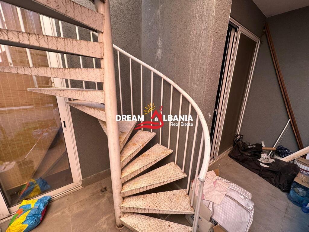 Apartment 3+1+2+verandas for sale at Tirana Golden Park near Amerikan 3 (ID 4131464)