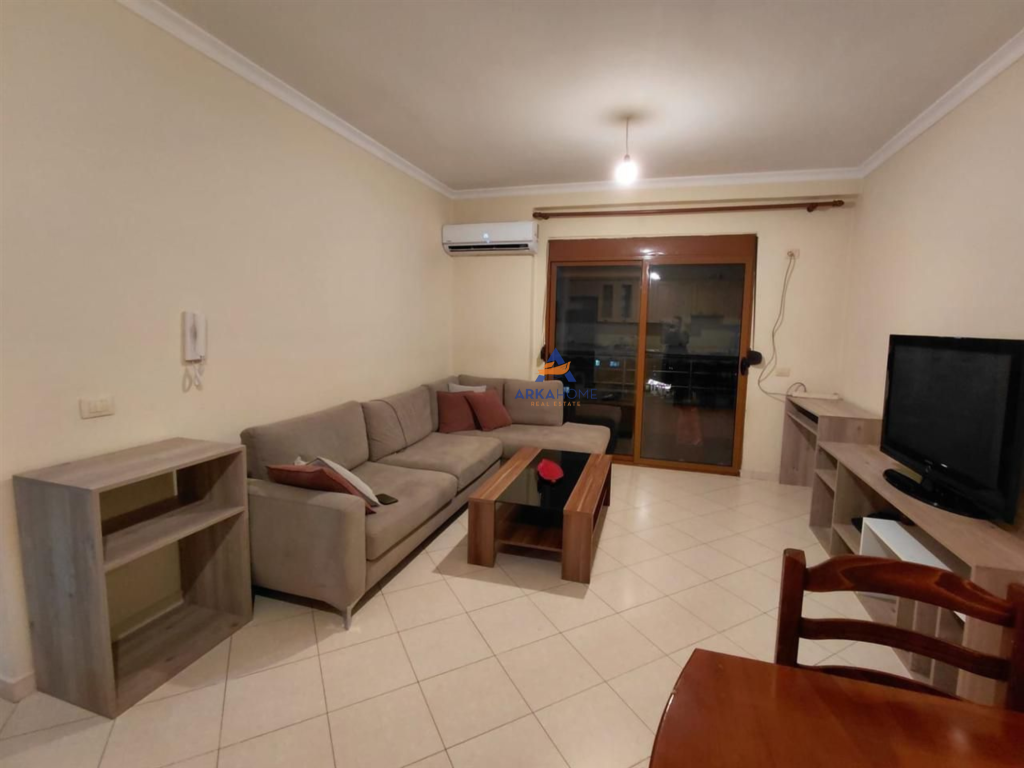 APARTMENT FOR RENT 2+1+BALCONY "UNAZA E RE" 45,000 LEKE.
