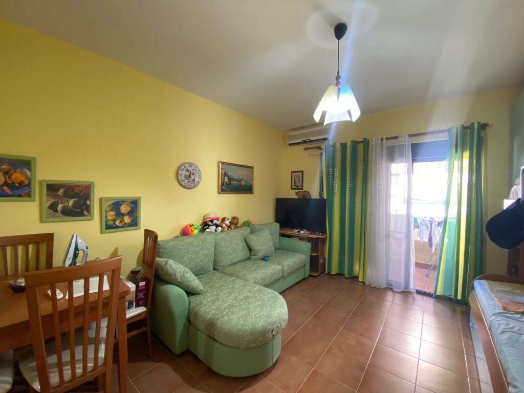 MONOLOCALE IN VENDITA A GOLEM!
