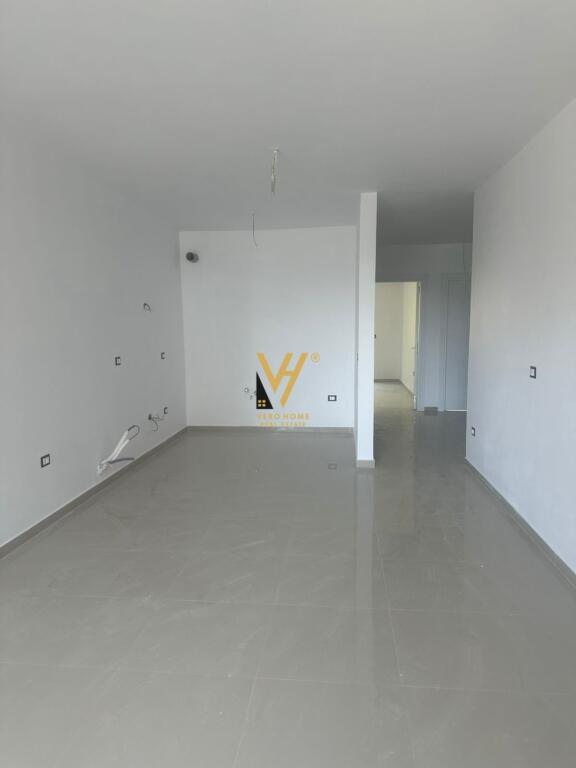 FOR SALE APARTMENT 2+1+2 IN WHITE HILL COMPLEX AT CURRILAT, DURRËS 285,000 EURO