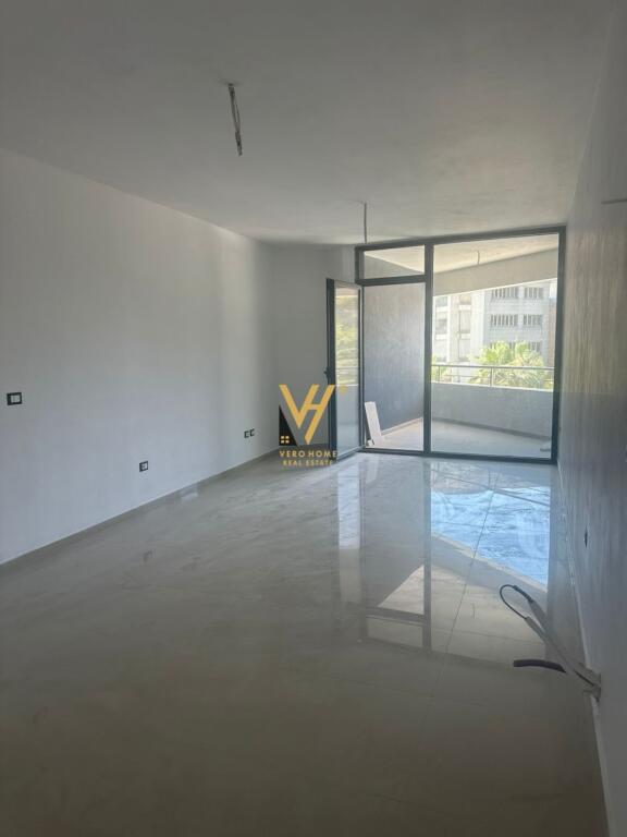 FOR SALE APARTMENT 2+1+2 IN WHITE HILL COMPLEX AT CURRILAT, DURRËS 285,000 EURO