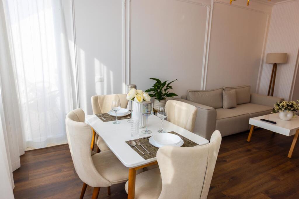 Super Apartament me qera ne Astir, prane viles L (550 Euro)