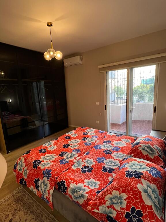 FOR SALE 2 APARTMENTS 1+1 PARIS MUNICIPALITY 312000 EURO