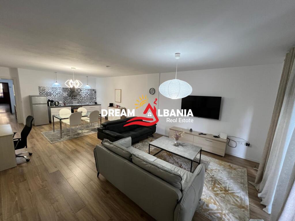 Apartament 2+1 me qera ne Qender te Tiranes tek Rruga e Bogdaneve (ID 42215137)