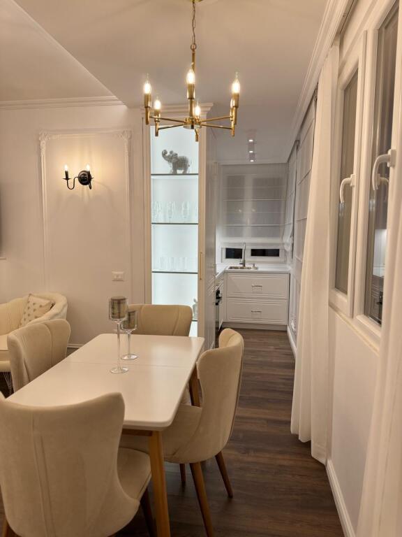 Super Apartament me qera ne Astir, prane viles L (550 Euro)