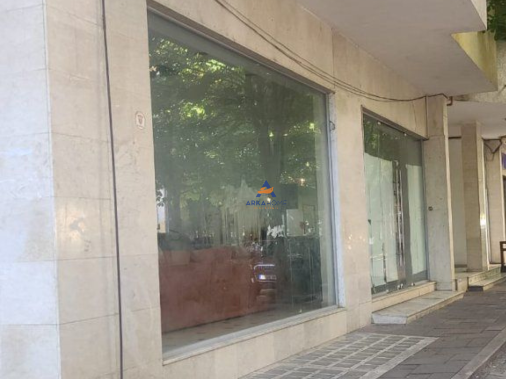 BUSINESS PREMISES FOR RENT 120M2 "PJETER BOGDANI STREET, BLLOK" 3000 EURO.