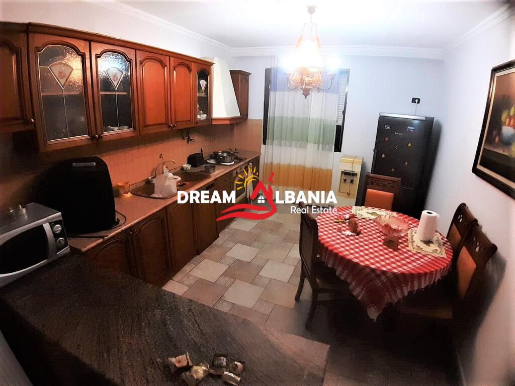 3+1 apartments for sale at the Electric Market, near the New Boulevard in Tirana (ID 4139108)