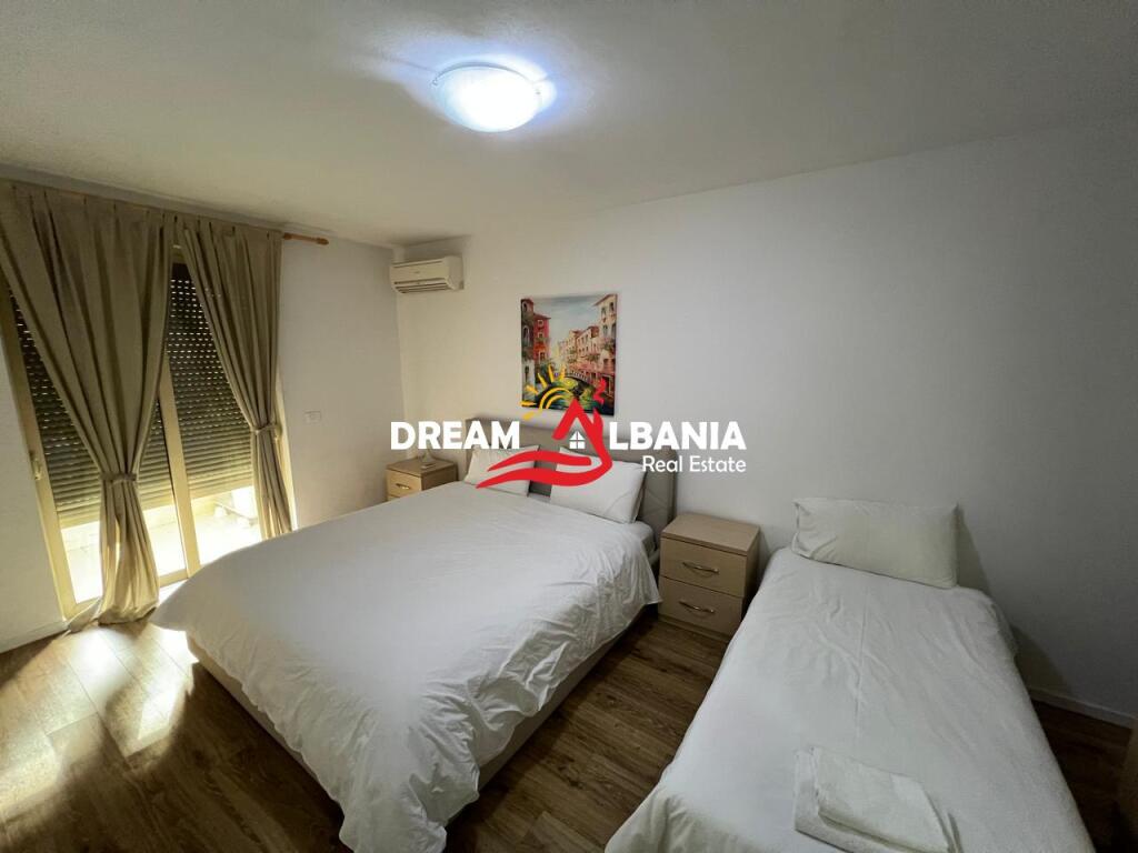 Apartament 2+1 me qera ne Qender te Tiranes tek Rruga e Bogdaneve (ID 42215137)