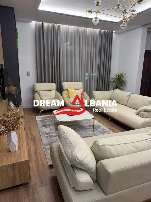 Duplex 3+1+2 + Parkim me qera tek Kristal Center (ID 4231464)
