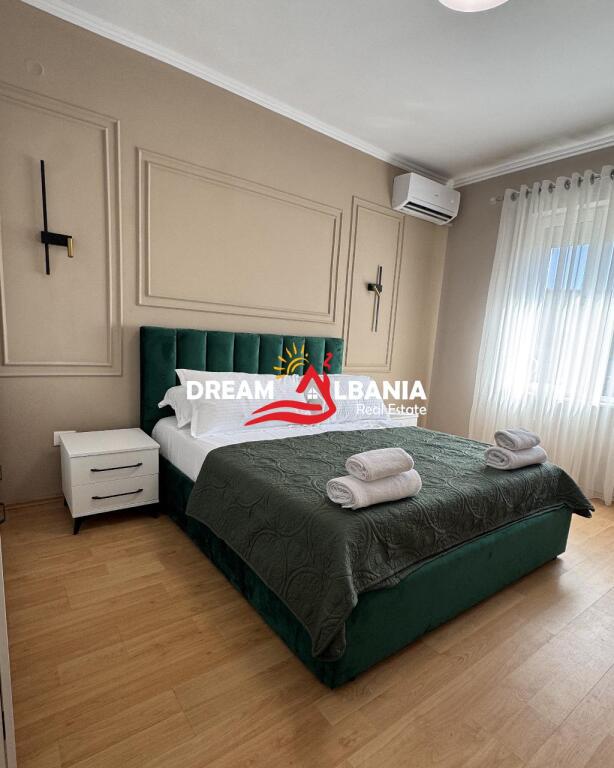 Super Apartament 2+1 me Qera ne Qender, prane Kafe Flora ne Tirane (ID 4229457)