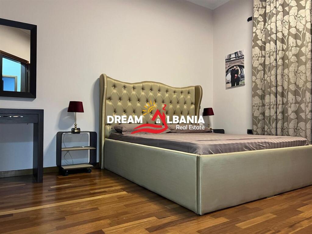 Duplex 3+1+2 + Parkim me qera tek Kristal Center (ID 4231464)
