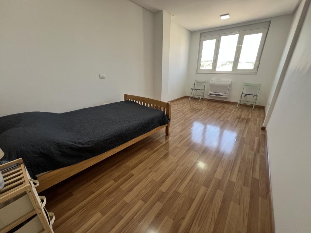 SHITET APARTAMENT 2+1+BALLKON NE QENDER TE DURRESIT