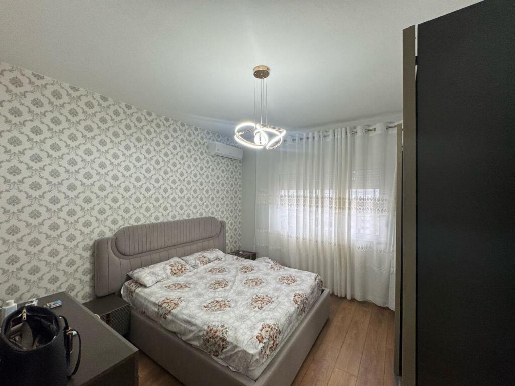 Apartment 2+1 for sale in Porcelan/UET (155,000 Euro)