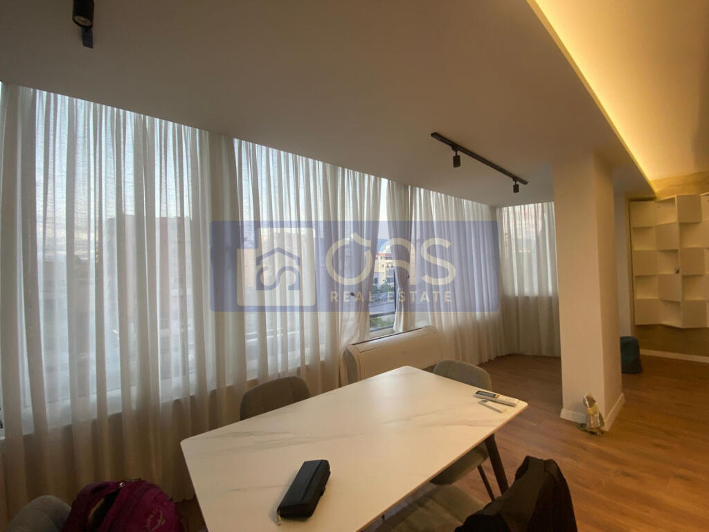 ◦ Jepet Apartament me qera  2+1+2  tek Mbikalimi i Komunes Parisit