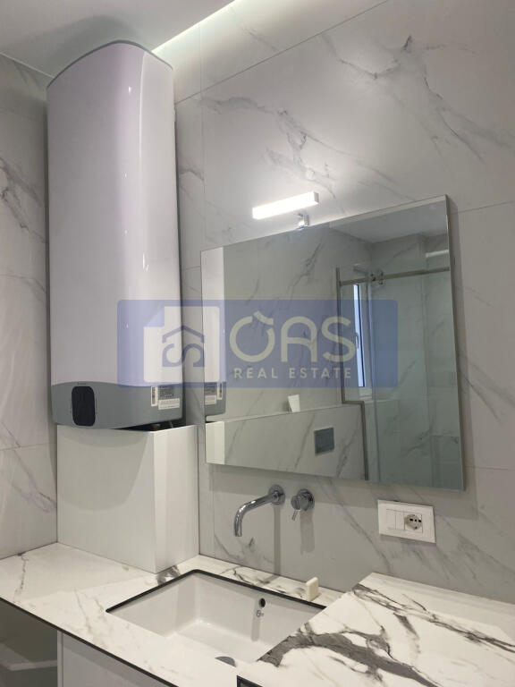 ◦ Jepet Apartament me qera  2+1+2  tek Mbikalimi i Komunes Parisit