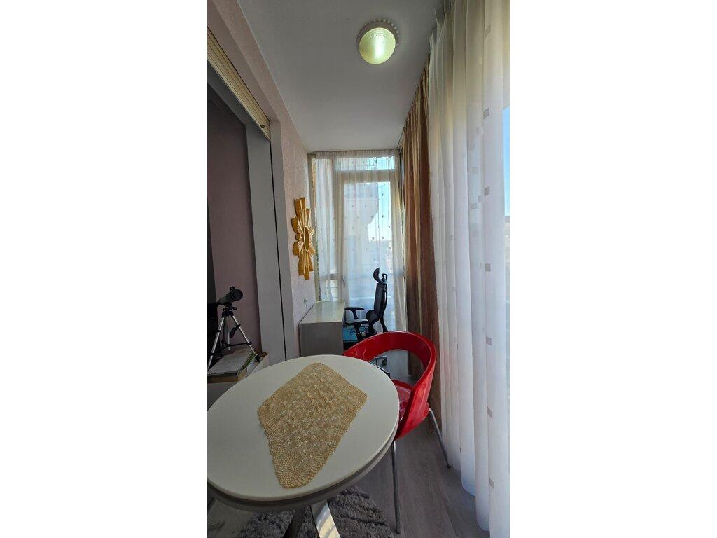 MODERN APARTMENT FOR SALE AT THE PARIS COMMUNE