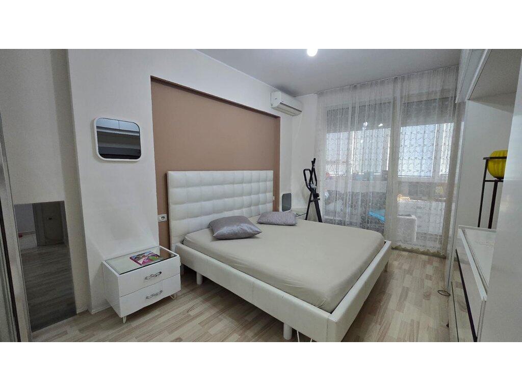 MODERN APARTMENT FOR SALE AT THE PARIS COMMUNE
