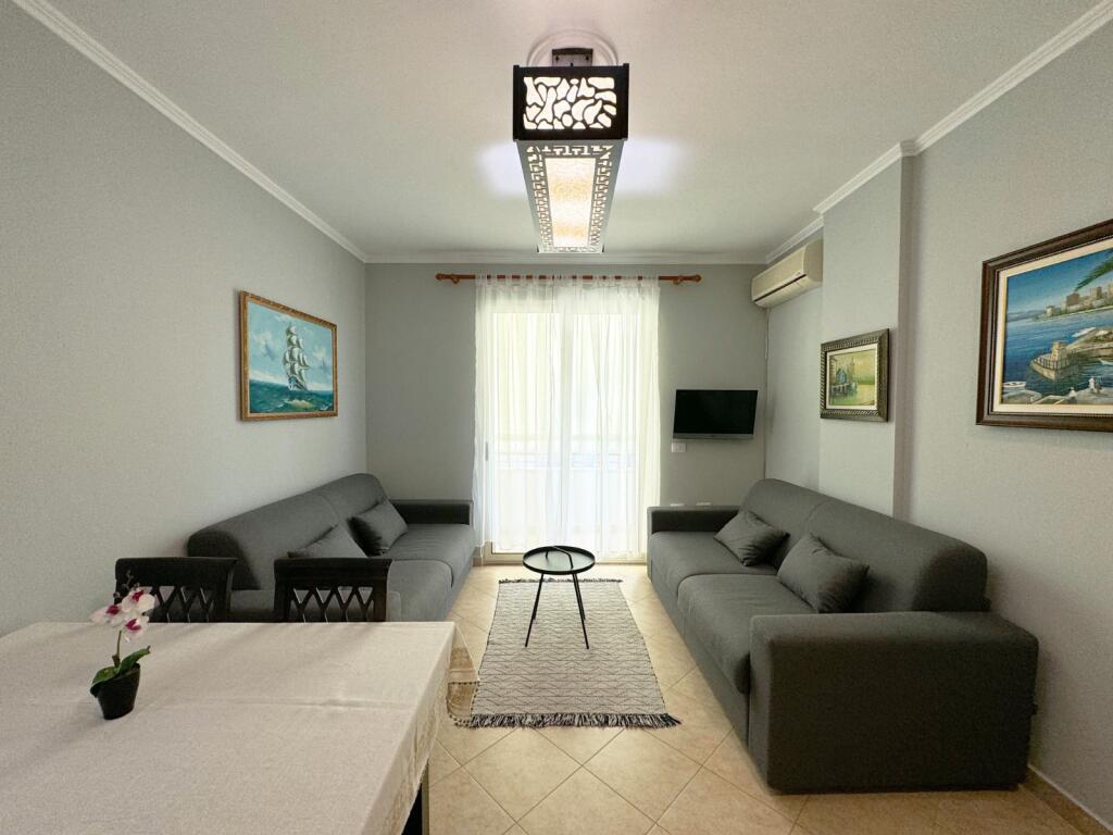 APARTMENT 1+1 FOR SALE ON MALI ROBIT BEACH