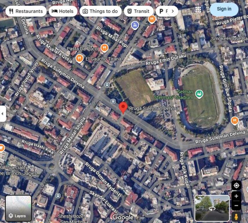 Dyqan ne shitje ne Rrugen Sulejman Delvina, prane Std Dinamo (ID 4171549)