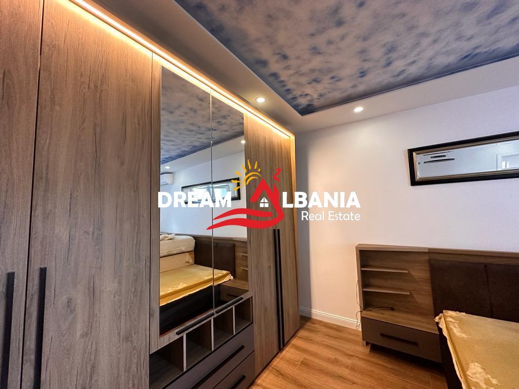 For sale 2nd floor of a Villa+Shop in the Kinostudio area near Gjon Buzuku school, Tirana (ID 4141027)