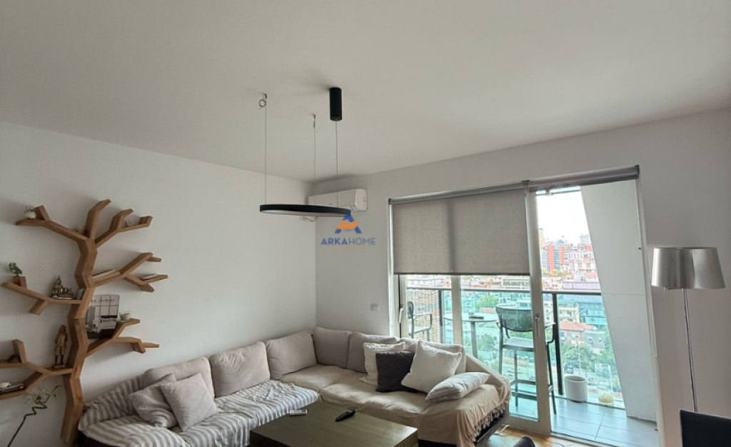 AFFITTASI APPARTAMENTO 1+1+BALCONE+POSTO AUTO PRESSO "AMBASCIATORE 3, STADIO AIR ALBANIA" 1300 EURO