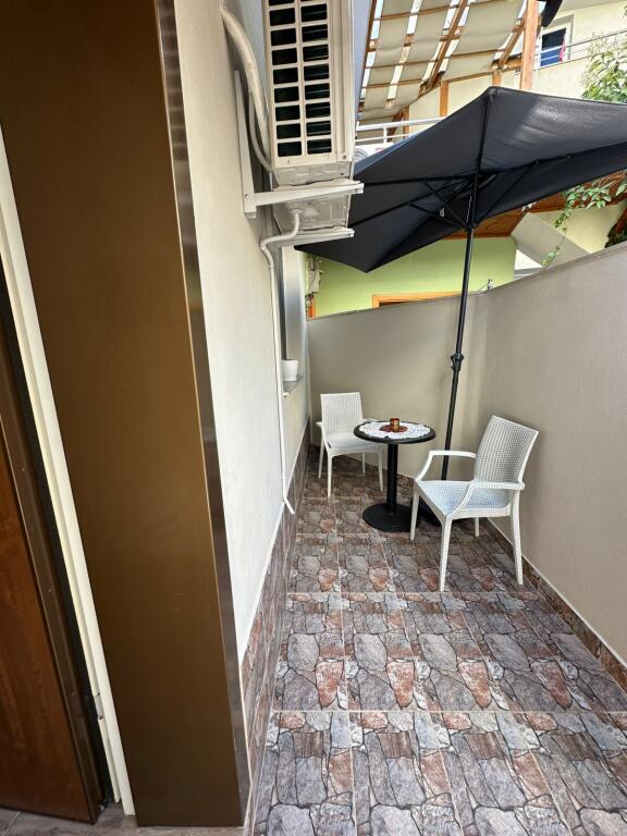 Apartament ME QIRA NE QENDER