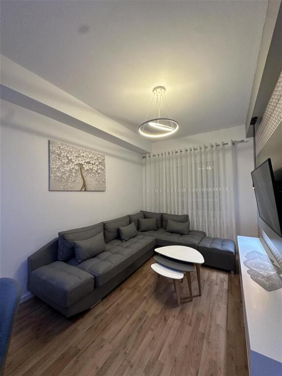 Super Apartment 2+1 for rent at the Mangalem/Ali Demi complex (500 euros non-negotiable)
