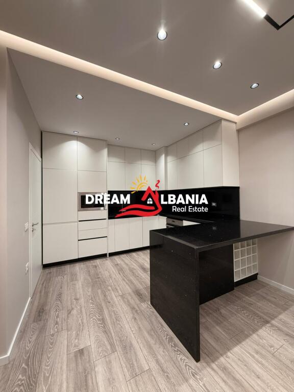 Appartamento moderno 1+1 in affitto, Astir (ID 42111452)