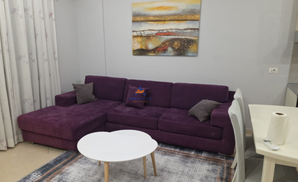 JEPET APARTAMENT ME QERA 2+1 "RRUGA 3 DESHMORET ,YZBERISHT" 55.000 LEKE