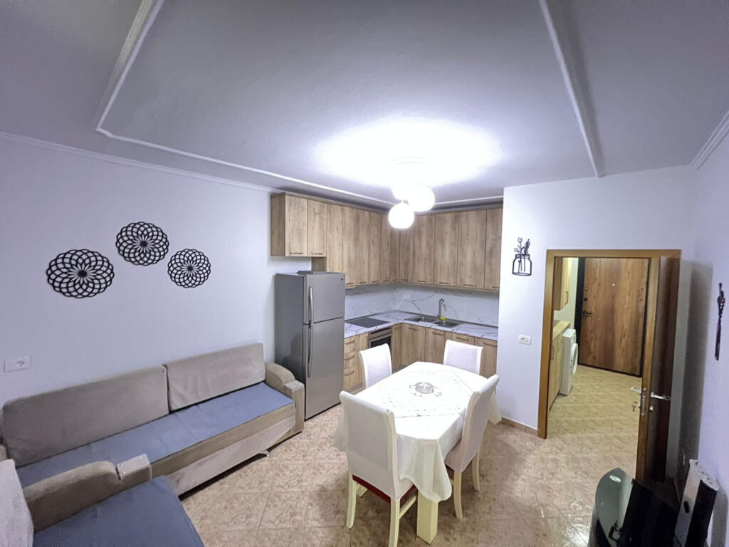 Apartament Me Qera 2+1 Tek Rruga e Dibres (ID B2201440) Tirane