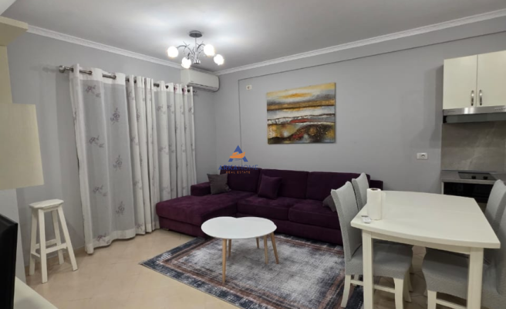 JEPET APARTAMENT ME QERA 2+1 "RRUGA 3 DESHMORET ,YZBERISHT" 55.000 LEKE