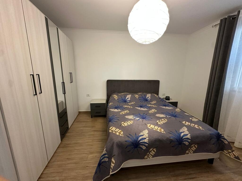 Apartament ME QIRA NE QENDER