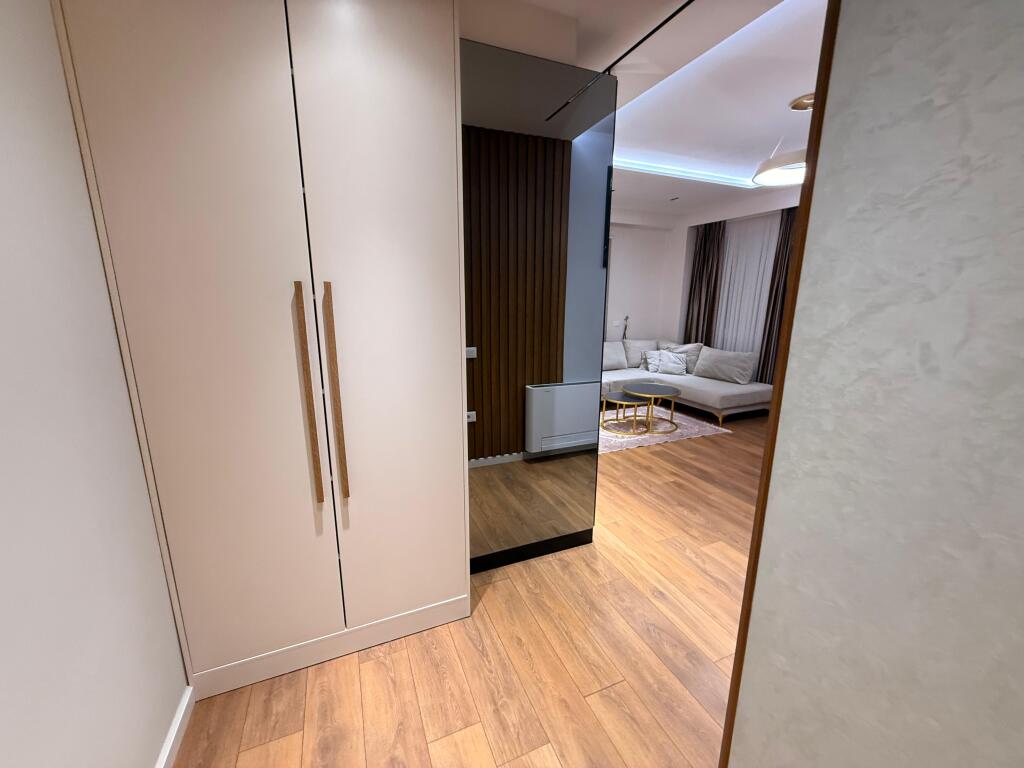 📢 For Rent – Apartment 2+1 + Parking  📍 Center of Tirana, near the 9-storey buildings, beginning of Dibra Street