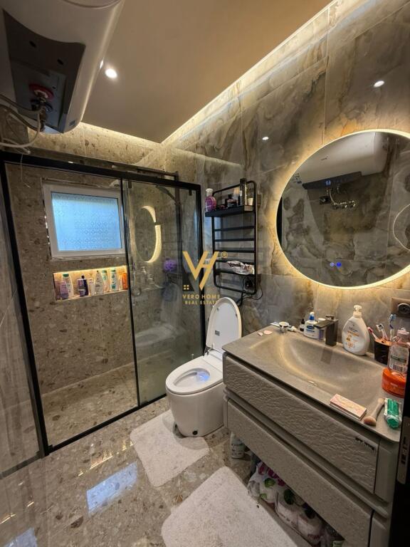 JEPET APARTAMENT 2+1 ME QIRA TE RRUGA PETI 950 EURO