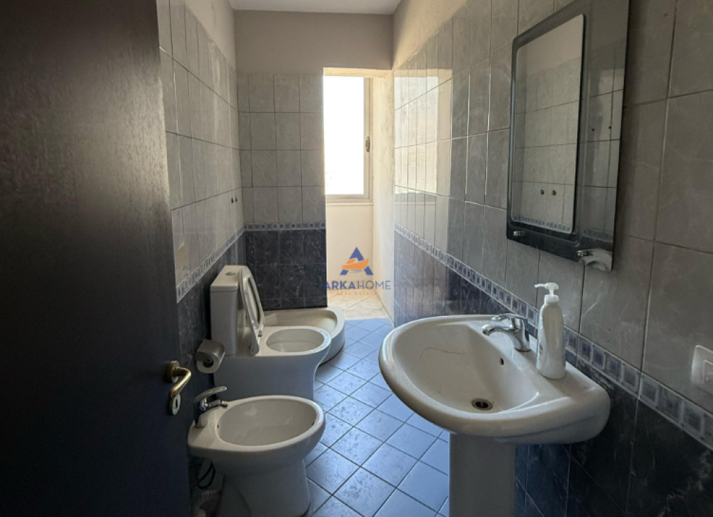 FOR SALE APARTMENT 2+1+BALCONY "COMMUNE OF PARIS" 165,000 EURO.