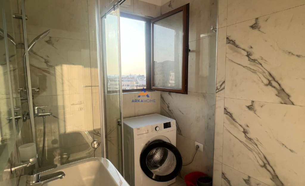 MONOLOCALE IN AFFITTO 40M2 "IN PIAZZA WILLSON" 500 EURO