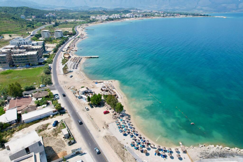 Apartament per shitje ne Radhime, Vlore
